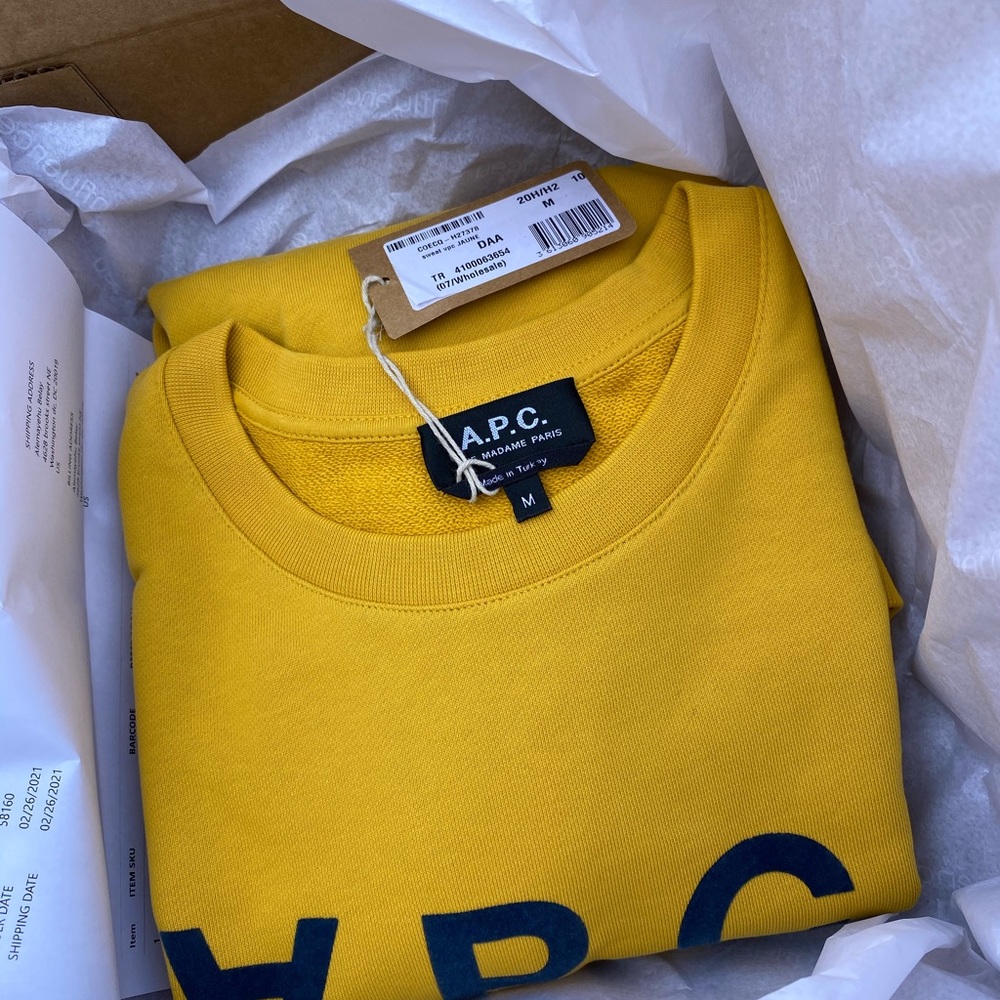 A.P.C - Picture 6 of 6
